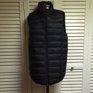 Men’s packable vest